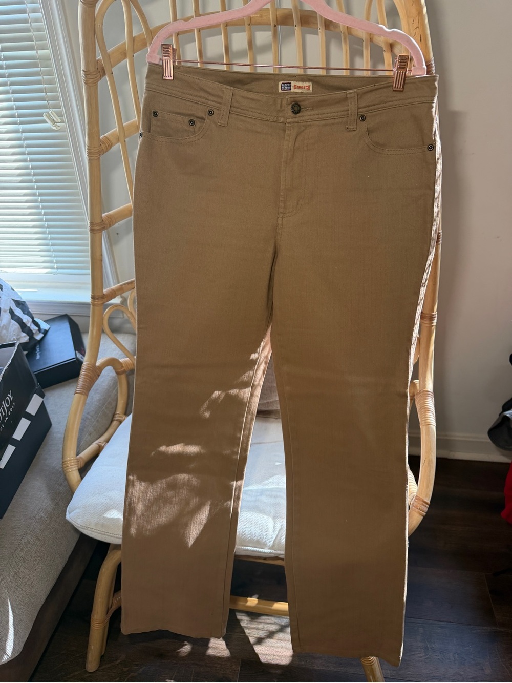 Faded Glory Women’s Size 12 Khaki Stretch Straight Leg Jeans Casual Pants